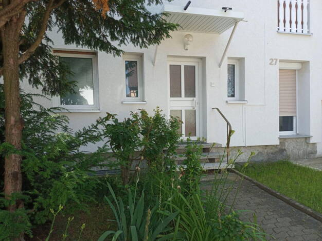 Wohnung zur Miete 1.000 € 4 Zimmer 100 m² 1. Geschoss Ammerndorf 90614