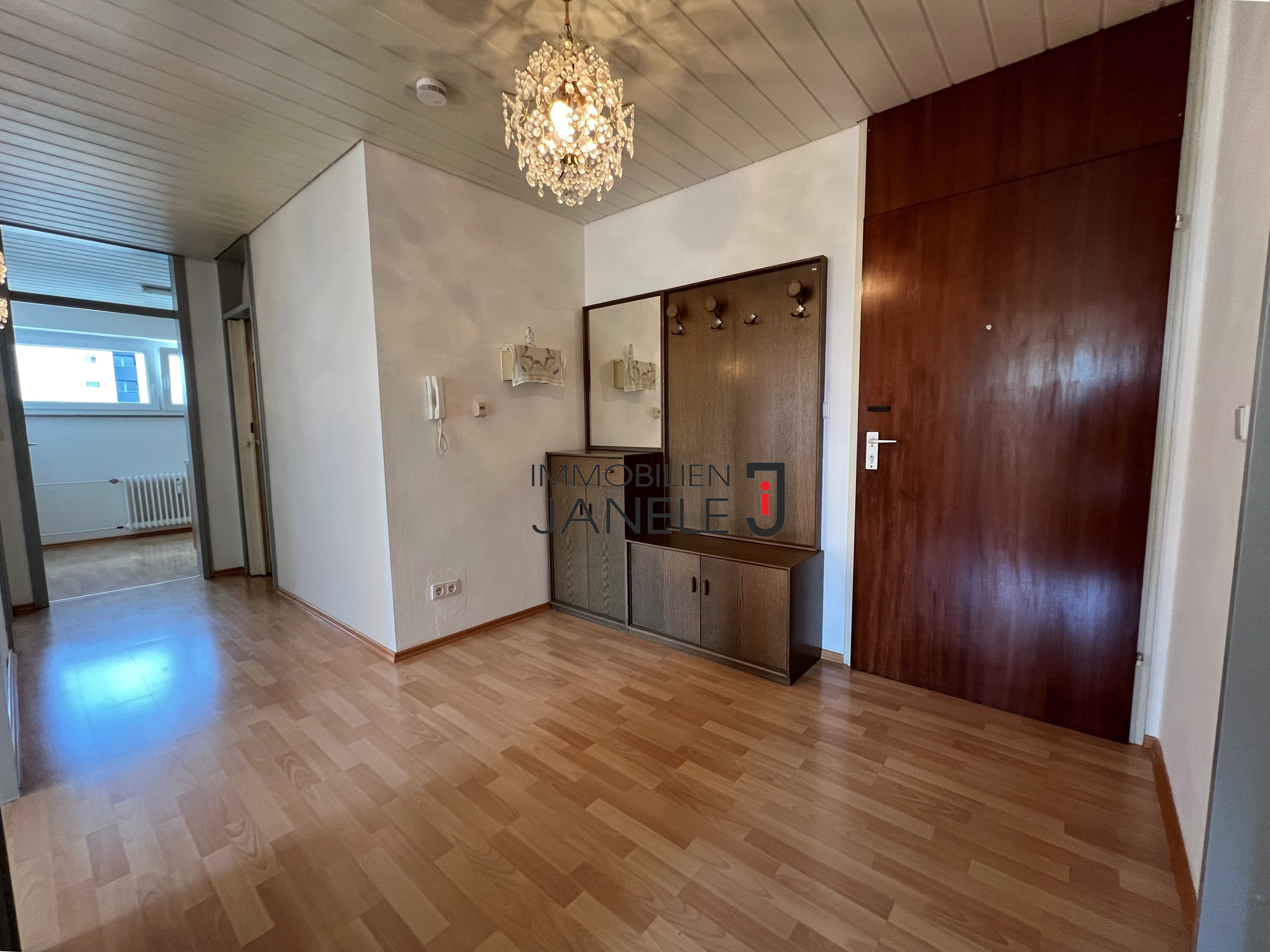 Wohnung zum Kauf 230.000 € 3 Zimmer 69 m²<br/>Wohnfläche 3.<br/>Geschoss ab sofort<br/>Verfügbarkeit Mittlerer Westen Regensburg 93047