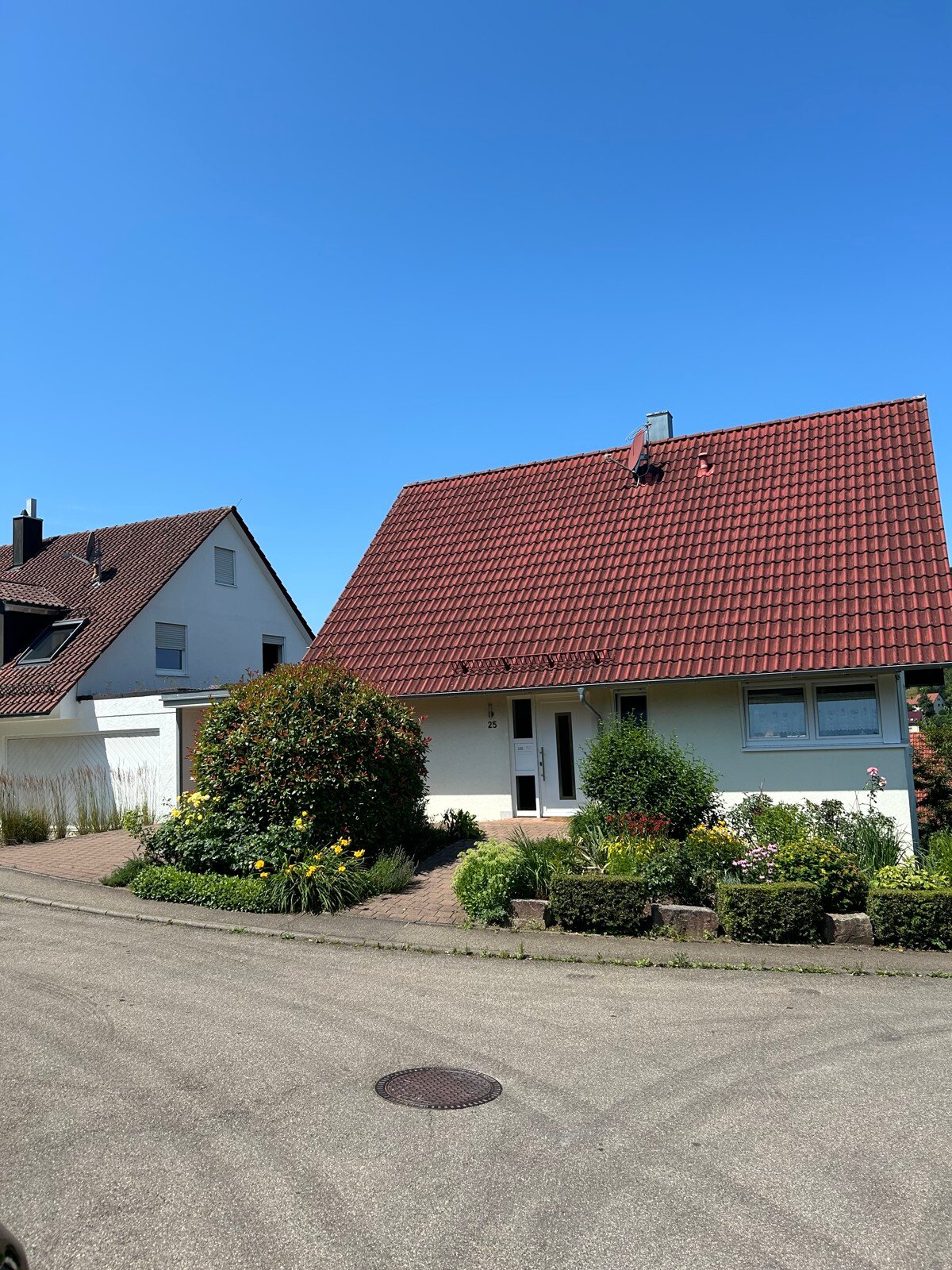 Einfamilienhaus zum Kauf 749.000 € 5,5 Zimmer 190 m²<br/>Wohnfläche 696 m²<br/>Grundstück Murrhardt Murrhardt 71540