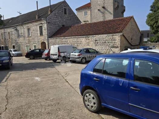 Haus zum Kauf 400.000 € 10 Zimmer 300 m² Grohote, Solta Solta