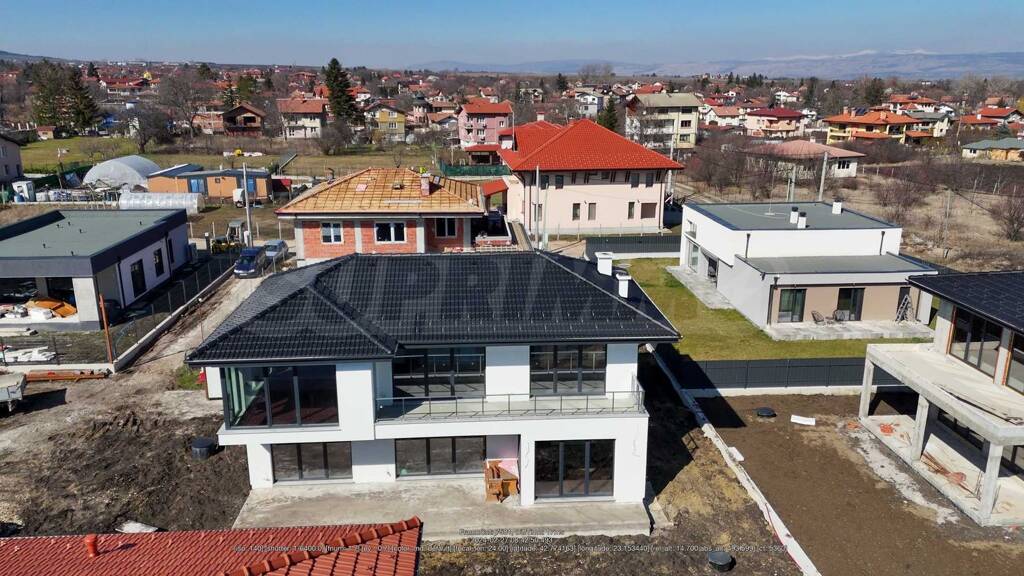 Reihenmittelhaus zum Kauf 425.000 € 5 Zimmer 240 m² Prolesha