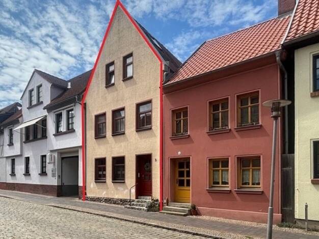 Mehrfamilienhaus zum Kauf 320.000 € 7 Zimmer 151 m² 198 m² Grundstück Stadtkern Barth 18356
