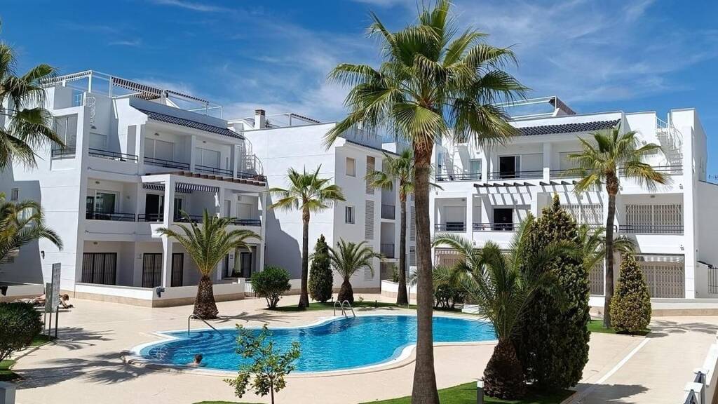 Studio zum Kauf provisionsfrei 219.900 € 3 Zimmer 75 m² Calle MAR ROJO, 10 Torrevieja 03180