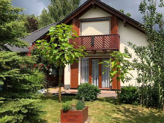 Einfamilienhaus zum Kauf 490.000 € 5 Zimmer 168 m² 1.160 m² Grundstück Fichtenweg 1 Leubnitz Werdau 08412