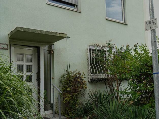 Reihenmittelhaus zum Kauf 230.000 € 5 Zimmer 117 m² 243 m² Grundstück Vogelstang Vogelstang 68309