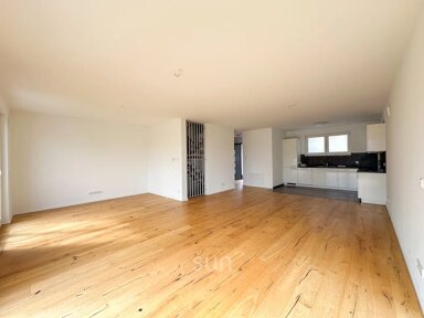 Haus zur Miete 900 € 6 Zimmer 213 m² 291 m² Grundstück Kalbacher Hauptstraße 64b Kalbach-Riedberg Frankfurt am Main 60437