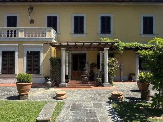 Haus zum Kauf 2.850.000 € 1.200 m² 50.000 m² Grundstück Florence 50141