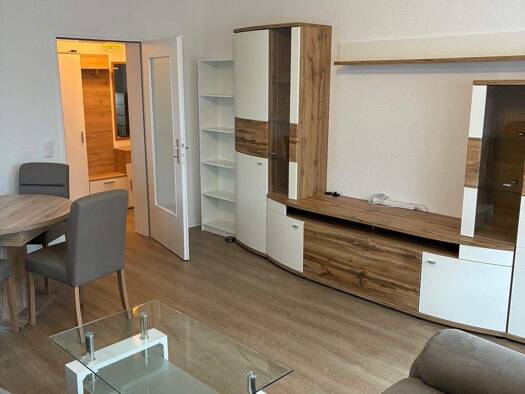 Wohnung zur Miete 655 € 1,5 Zimmer 48,4 m² frei ab sofort Aßlarer Straße 8 Heddernheim Frankfurt am Main 60439