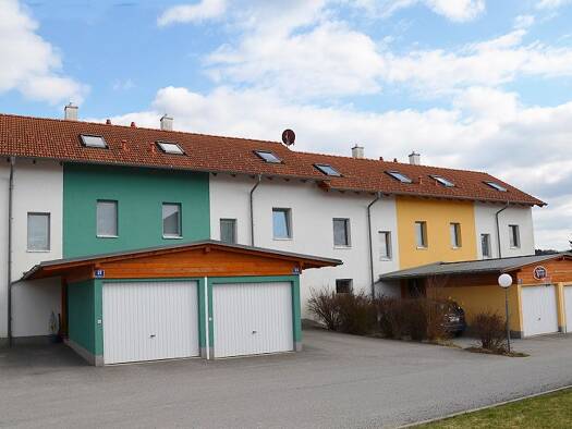 Reihenmittelhaus zur Miete 971 € 91,1 m² Franz Grießer Str. 35 Heidenreichstein 3860