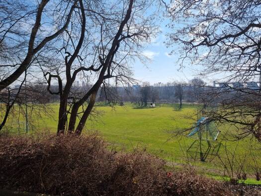 Wohnung zum Kauf 389.000 € 2 Zimmer 92 m² Geschoss 2/3 frei ab 01.09.2026 Schniegling Nürnberg 90427