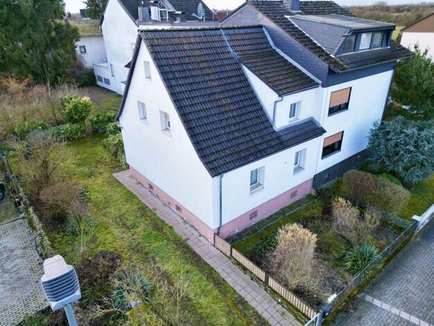 Einfamilienhaus zum Kauf 549.000 € 5 Zimmer 130 m² 587 m² Grundstück Ober-Erlenbach Bad Homburg vor der Höhe / Ober-Erlenbach 61352