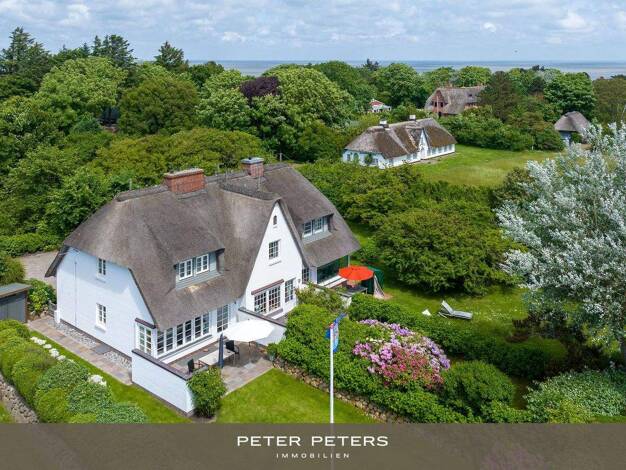 Reihenmittelhaus zum Kauf 1.395.000 € 4 Zimmer 124 m² 1.611 m² Grundstück Braderup Wenningstedt-Braderup (Sylt) 25996