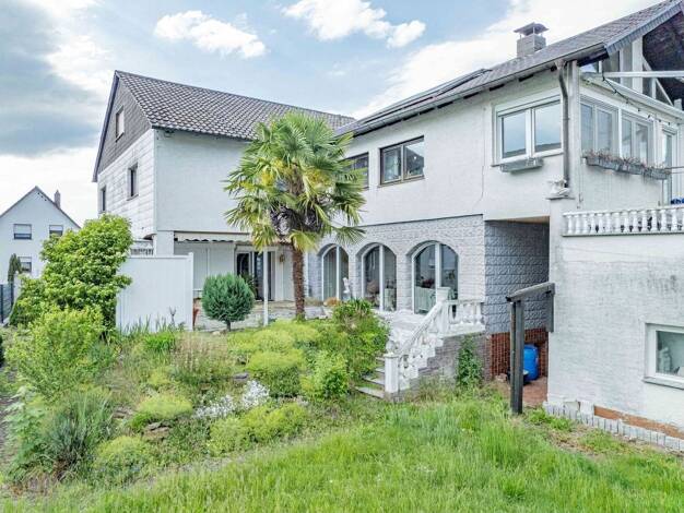 Mehrfamilienhaus zum Kauf 599.000 € 9 Zimmer 225 m² 823 m² Grundstück Blankenloch Stutensee 76297