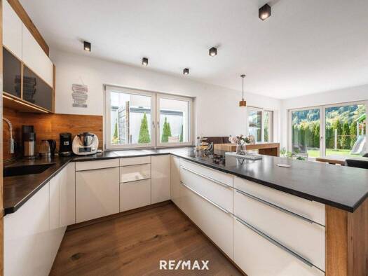 Einfamilienhaus zum Kauf 1.190.000 € 5 Zimmer 142 m² 634 m² Grundstück frei ab sofort Erpfendorf 6383