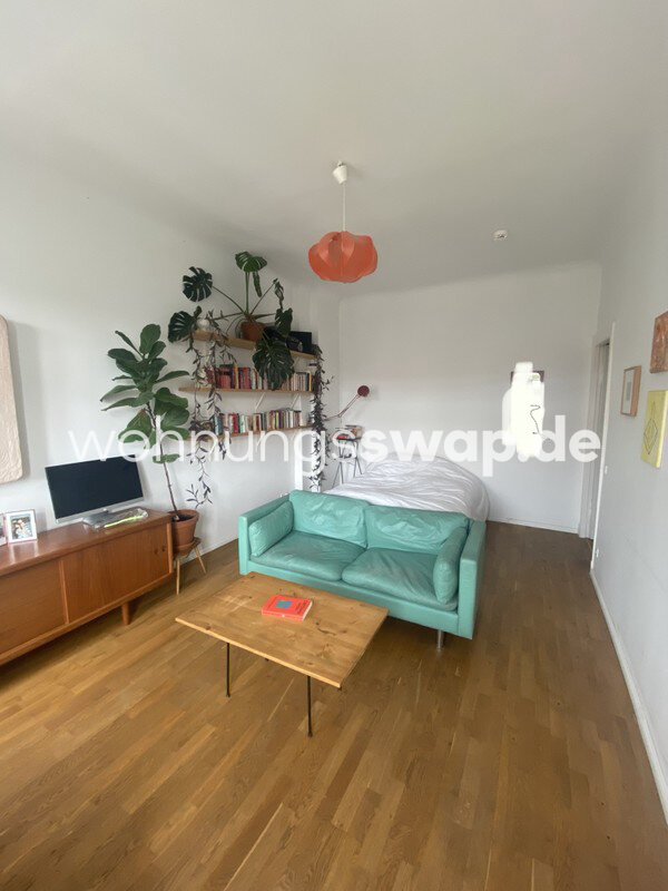 Apartment zur Miete 400 € 1 Zimmer 38 m²<br/>Wohnfläche 3.<br/>Geschoss Neukölln 12059