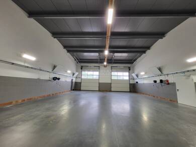 Lagerhalle zur Miete 1.400 € 185 m² Lagerfläche Schwerin-Görries 19061