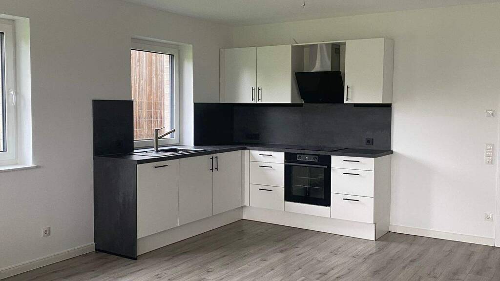 Wohnung zur Miete 1.100 € 3 Zimmer 108 m² frei ab sofort Wildeshausen 27793