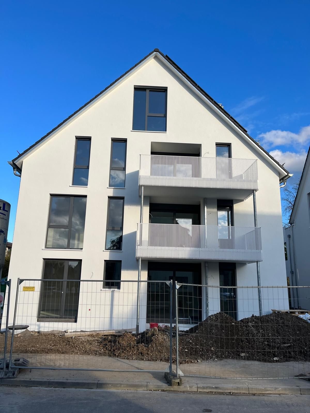 Wohnung zur Miete 1.050 € 2 Zimmer 64,5 m²<br/>Wohnfläche EG<br/>Geschoss ab sofort<br/>Verfügbarkeit Mitte - West Kirchheim unter Teck 73230