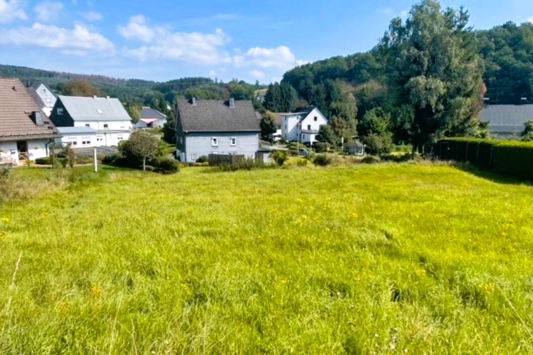 Grundstück zum Kauf 160.000 € 1.109 m²<br/>Grundstück Unglinghausen Unglinghausen 57223