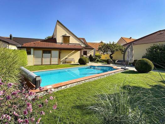 Einfamilienhaus zur Miete 2.658 € 7 Zimmer 238,8 m² 1.779 m² Grundstück frei ab 01.10.2026 Langenschönbichl 3442