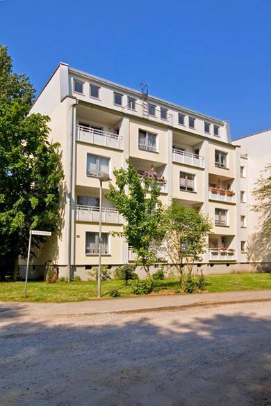 Wohnung zur Miete 549 € 4 Zimmer 73,4 m² 3. Geschoss frei ab 25.07.2025 Krachtstraße 25 Bismarck Gelsenkirchen 45889