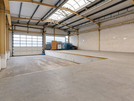 Lagerhalle zur Miete 8.113 € 1.475 m² Lagerfläche Oyten Oyten 28876