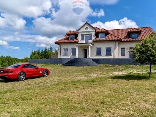 Einfamilienhaus zum Kauf 340.000 € 8 Zimmer 300 m² 10.000 m² Grundstück frei ab sofort Miedzyrzecka 14a Pszczew 66-330