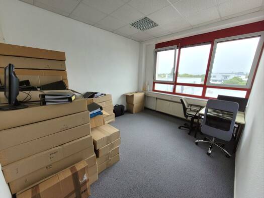 Bürogebäude zur Miete 269 € 1 Zimmer 18 m² Bürofläche Karlsruhe-Beiertheim/Bulach 76135