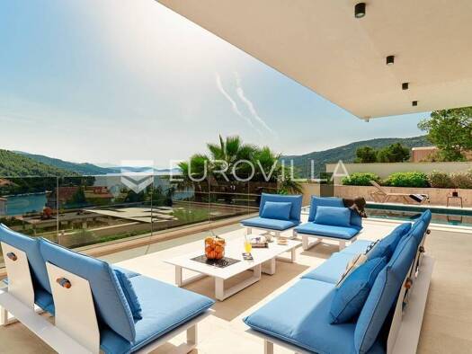 Haus zur Miete 6.000 € 4 Zimmer 360 m² Marina Seget
