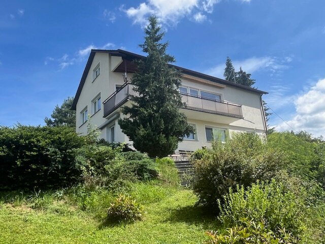 Einfamilienhaus zum Kauf 695.000 € 8 Zimmer 216 m²<br/>Wohnfläche 2.447 m²<br/>Grundstück Göllsdorf Rottweil / Göllsdorf 78628