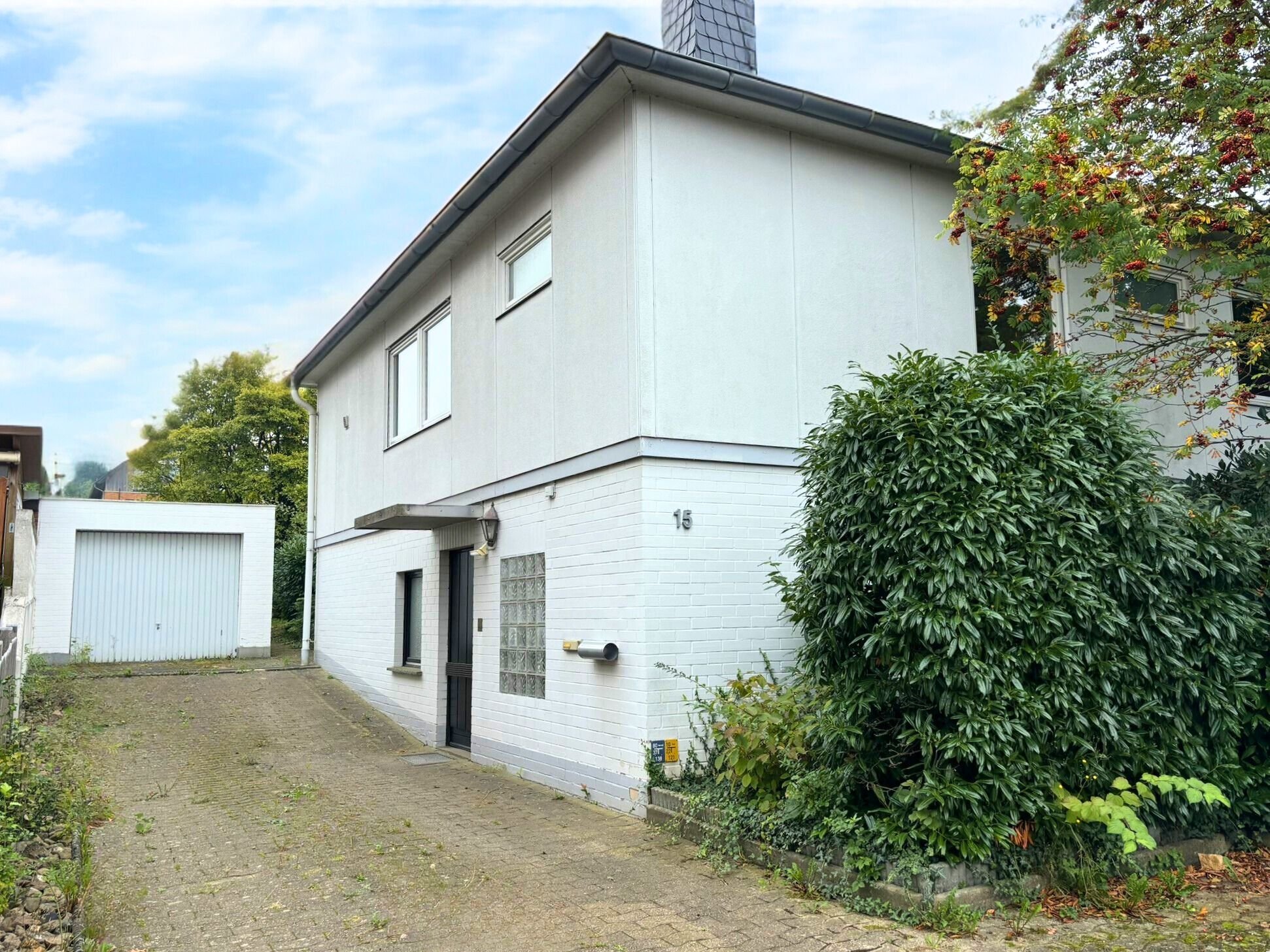 Einfamilienhaus zum Kauf 219.000 € 6 Zimmer 160 m²<br/>Wohnfläche 1.078 m²<br/>Grundstück Obernkirchen Obernkirchen 31683