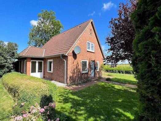 Einfamilienhaus zum Kauf provisionsfrei 179.000 € 5 Zimmer 115 m² 625 m² Grundstück frei ab sofort Maasbüll Risum-Lindholm 25920