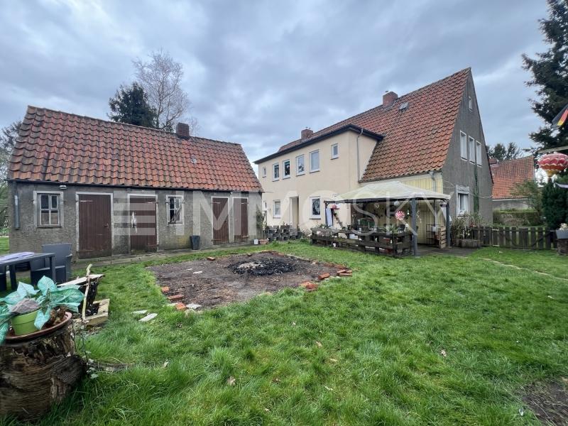 Mehrfamilienhaus zum Kauf als Kapitalanlage geeignet 418.900 € 11 Zimmer 212 m²<br/>Wohnfläche 1.473 m²<br/>Grundstück Aumund - Hammersbeck Bremen 28755