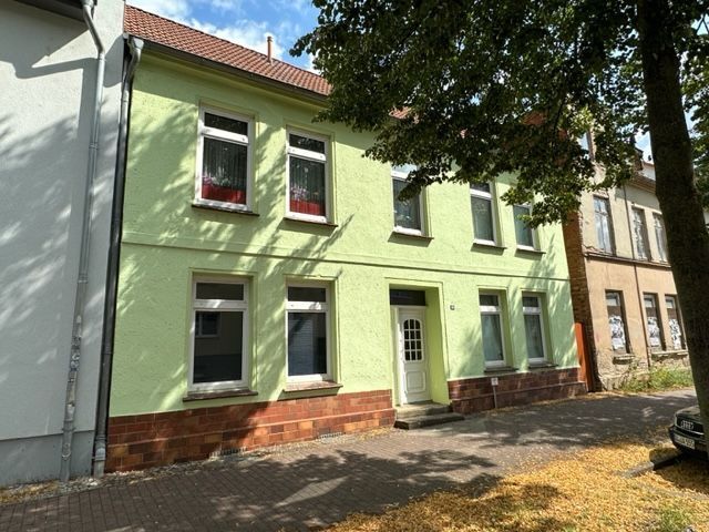 Mehrfamilienhaus zum Kauf als Kapitalanlage geeignet 149.500 € 170 m²<br/>Wohnfläche 329 m²<br/>Grundstück Schweriner Viertel Güstrow 18273