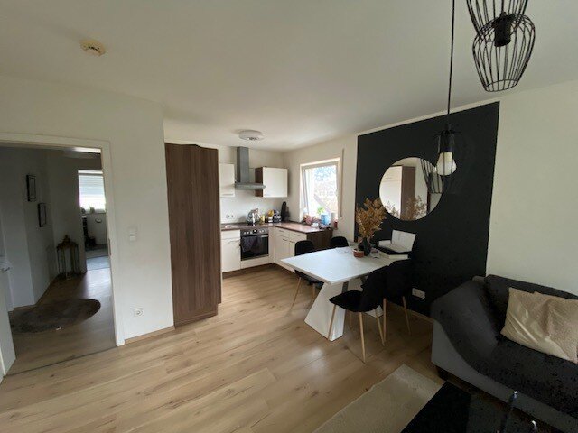 Wohnung zum Kauf 225.000 € 3 Zimmer 70,3 m²<br/>Wohnfläche Langquaid Langquaid 84085