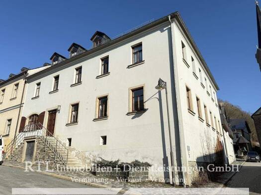 Wohnung zur Miete 300 € 2 Zimmer 47,8 m² Hirschberg 07927