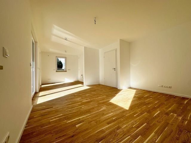 Wohnung zur Miete 1.744 € 4,5 Zimmer 109 m²<br/>Wohnfläche 1.<br/>Geschoss ab sofort<br/>Verfügbarkeit Lützowstraße 26 Lichtenhain - Ort Jena 07745