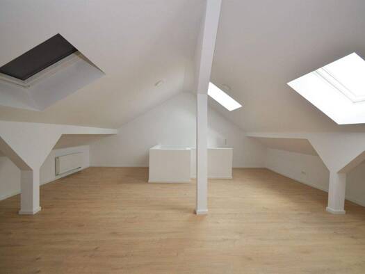 Wohnung zur Miete 1.150 € 3 Zimmer 106 m² 3. Geschoss Wesseling 50389