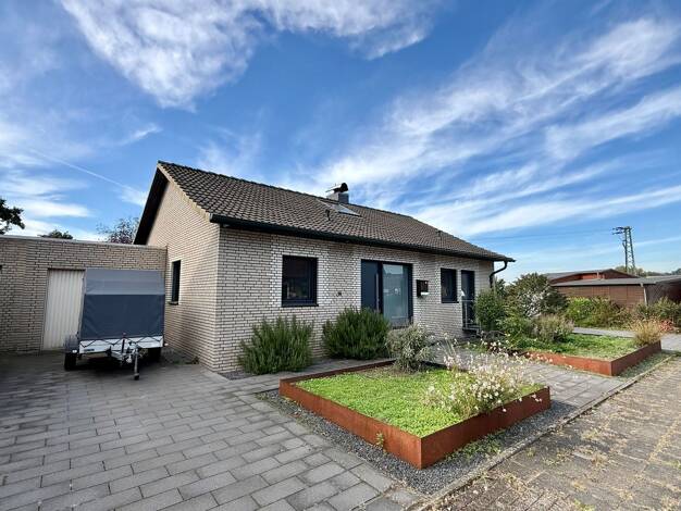 Einfamilienhaus zum Kauf 399.000 € 4 Zimmer 103 m² 1.295 m² Grundstück Kervenheim Kevelaer 47627