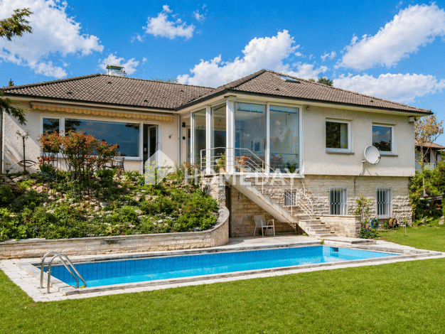 Bungalow zum Kauf 680.000 € 10 Zimmer 255 m² 1.430 m² Grundstück Ziehers-Süd Fulda 36043