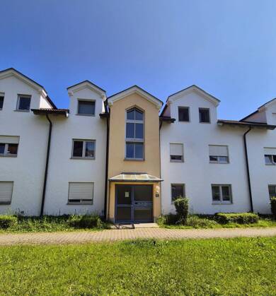 Wohnung zum Kauf 213.000 € 3 Zimmer 76 m² Dachgeschoss Kerngebiet Waldkraiburg 84478