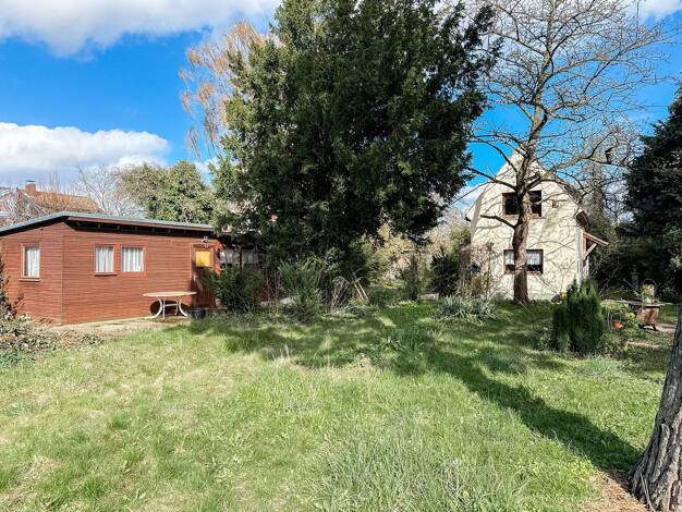 Haus zum Kauf 72.000 € 2 Zimmer 18 m² 1.053 m² Grundstück Vahrenwald Hannover 30165