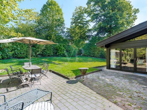 Einfamilienhaus zum Kauf 695.000 € 6 Zimmer 213 m² 1.174 m² Grundstück Wehrheim 61273