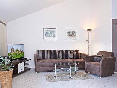 Wohnung zur Miete Wohnen auf Zeit 1.250 € 2 Zimmer 50 m² frei ab 01.10.2025 Bad Endorf Bad Endorf 83093