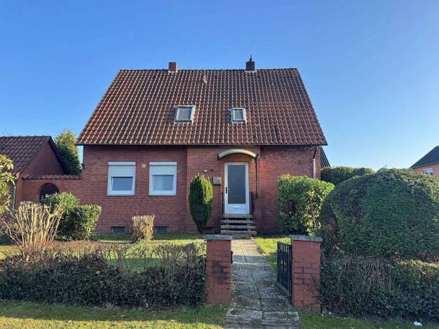 Einfamilienhaus zum Kauf 249.000 € 7 Zimmer 127 m² 722 m² Grundstück frei ab 01.05.2026 Harpstedt 27243