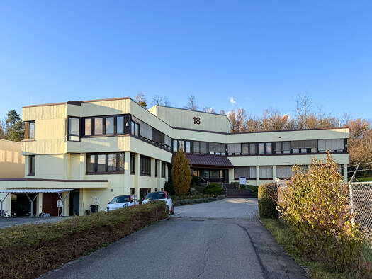 Bürofläche zum Kauf provisionsfrei 1.830 m² Bürofläche Ferdinand-Lassalle-Straße 18 Betzingen Reutlingen 72770