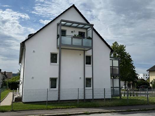 Wohnung zur Miete 560 € 3 Zimmer 67 m² 2. Geschoss frei ab 01.09.2026 Oeslau Rödental 96472