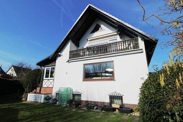 Immobilie in Burgkunstadt - Mehrgenerationenhaus mit drei Wohneinheiten auf einer Grundstücksgröße von 876 m² - Bild 3