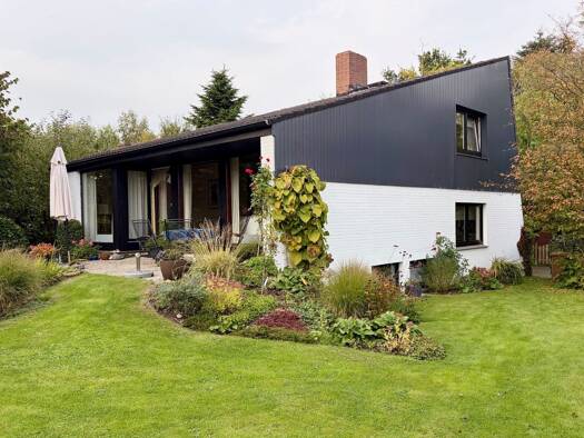 Einfamilienhaus zum Kauf 225.000 € 6 Zimmer 123,4 m² 576 m² Grundstück Fedderwarden Wilhelmshaven 26388