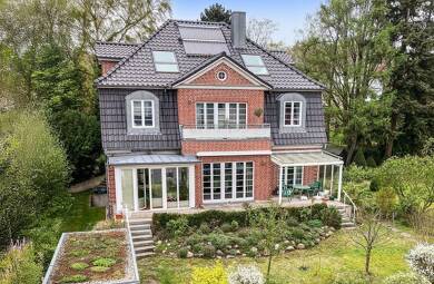 Mehrfamilienhaus zum Kauf als Kapitalanlage geeignet 2.800.000 € 850 m² 1.124 m² Grundstück St. Gertrud Lübeck 23568